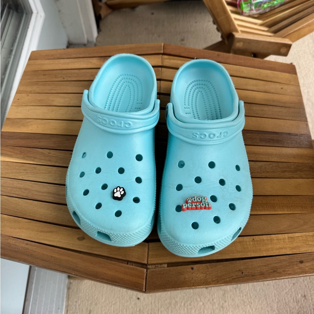 Women's crocs size 10